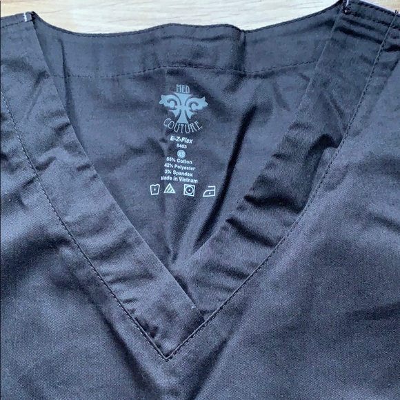 Scrub Top - Picture 4 of 5